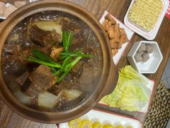 -阿润打边炉·鲜切鸡煲(华漕店)