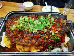 -鱼众不同·鸡公煲·烤全鱼(国顺路店)