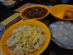 三鲜馄饨-毛华美食(清扬路店)