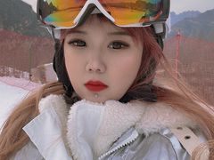 -荣盛康旅野三坡滑雪场