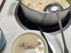 -煲王粤菜餐厅(中侨中心店)