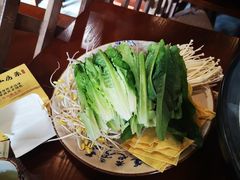 -黄桷树曹家私房菜(江与城店)