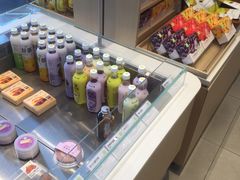 -奈雪的茶(湖滨银泰in77C区PRO店)