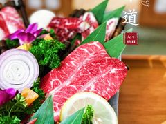 黑牛六拼-明洞阿姨·韩式酱蟹烤肉·创意料理(三元桥店)