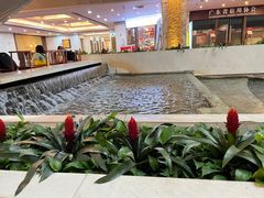 -广东大厦酒店(广州北京路步行街纪念堂地铁站店)