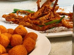 -肥仔文澳门猪骨煲(南京西路店)