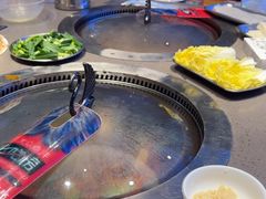 -山河屯铁锅炖·非遗东北菜(南山店)