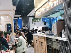 -馋三尺蟹粉小笼(人民广场店)