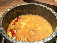 -蘑界·野生菌火锅(深业上城店)