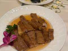 -沙龙酒家