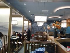 大堂-老镇春饼(济宁万达店)