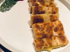 大黄黏米饼-奉天小馆·非遗东北菜(沈阳万象城店)