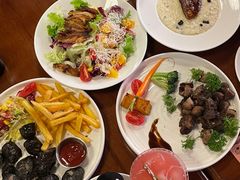 -mordew加州日记西餐&小酒馆(新天地店)