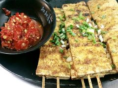 -靓靓蒸虾(恩施新天地店)