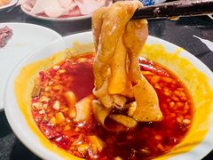 -九尺赵老四鲜鹅肠火锅