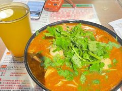 招牌炸酱小锅米线-肥汁米蘭香港米线(宁波路总店)