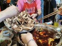 -肖肖酸萝卜鱼火锅(总店)