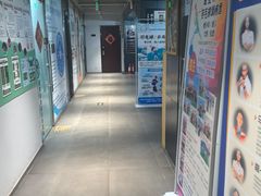 -帕拉泽羽毛球·篮球·乒乓球·健身