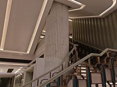 -浅深(世茂滨江精品店)