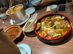 -有红鸡毛店·川菜(建设路店)