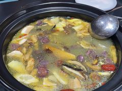 -野菌皇海景野生菌火锅(滨海大道店)