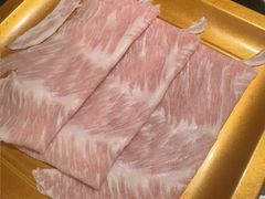 -牛YO寿喜烧·铁板烧和牛火锅自助(市府恒隆店)