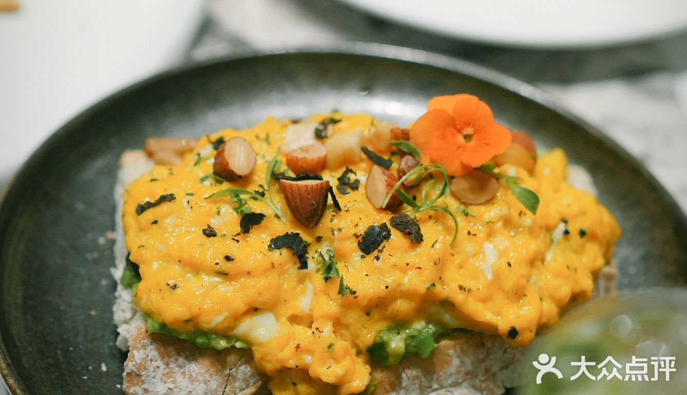 沛家小雏菊🌼适合小仙女的brunch天花板