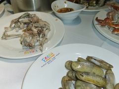 -领鲜活海鲜榴莲自助火锅(东门店)