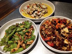 -龙巢盱眙龙虾·牛蛙·烧烤宵夜(八卦岭店)