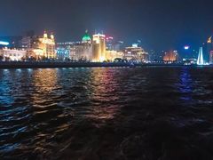 -北外滩百艇汇游艇俱乐部