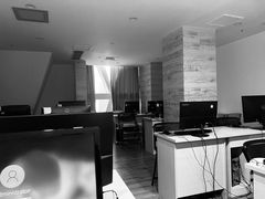 -金夫人化妆摄影职业培训学校