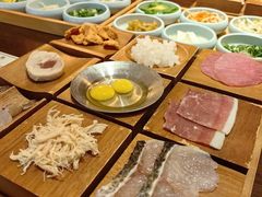 -银米·云南传统过桥米线(双廊黑金冠店)