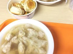 -张阿三馄饨店