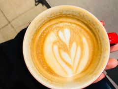 -UNI UNI(环亚凯瑟琳店)