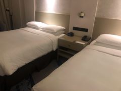 -上海漕河泾万丽酒店
