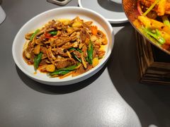 -九锅一堂酸菜鱼(学府凯德店)
