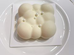 甜品慕斯棉云-Fridi Patisserie Cafe