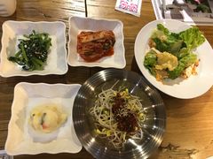 餐前开胃小菜-紫霞门韩国料理烤肉(深南东路店)