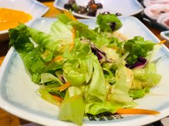 生菜-唯成•韩国炭火烤肉 유성고기