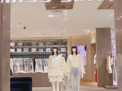 -王府井百货(总府店)