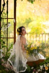 -雪中彩影婚纱摄影·微光艺术中心