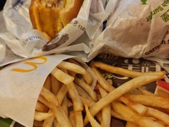 -麦当劳(欢乐谷店)