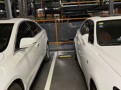 -Iapm环贸地下车库