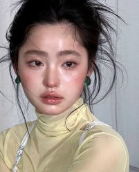 -明天见·化妆造型工作室