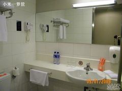 洗手间-北京民族园葉子里酒店(鸟巢店)