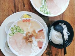 -桥香园过桥米线(国贸店)