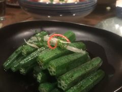 -爱啤精酿·民谣酒馆(滨江店)