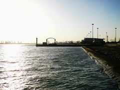 -东疆建设开发纪念公园
