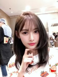 -东秀护肤造型