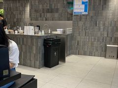 -M Stand(杭州萧山万象汇店)